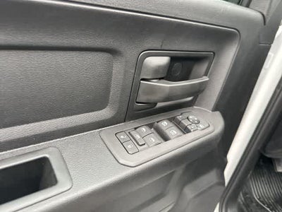2026 RAM 5500 Chassis RAM 5500 TRADESMAN CHASSIS CREW CAB 4X4 84' CA