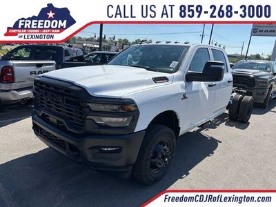 2026 RAM 3500 Chassis Cab RAM 3500 TRADESMAN CREW CAB CHASSIS 4X4 60' CA