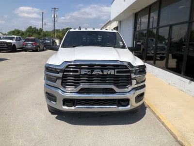 2025 RAM 3500 Chassis RAM 3500 TRADESMAN CREW CAB CHASSIS 4X4 60' CA