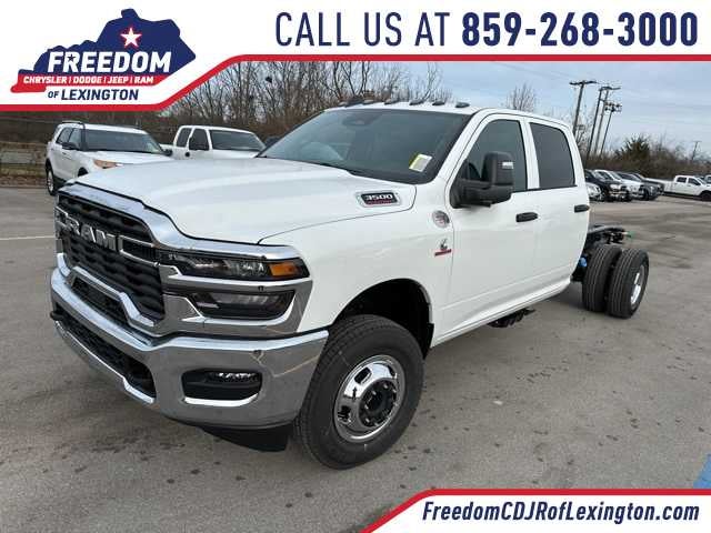 2026 RAM 3500 Chassis Cab RAM 3500 TRADESMAN CREW CAB CHASSIS 4X4 60' CA