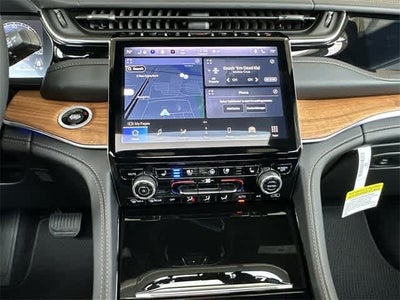 2023 Jeep Grand Cherokee Summit Reserve