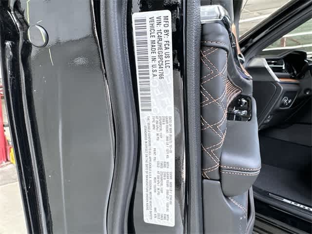 2023 Jeep Grand Cherokee Summit Reserve