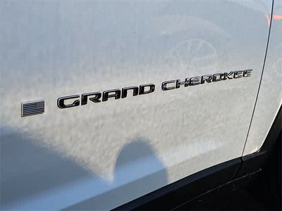 2022 Jeep Grand Cherokee L Laredo