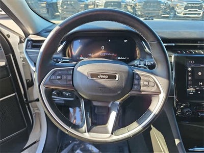 2022 Jeep Grand Cherokee L Laredo