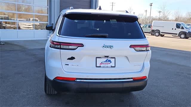 2022 Jeep Grand Cherokee L Laredo