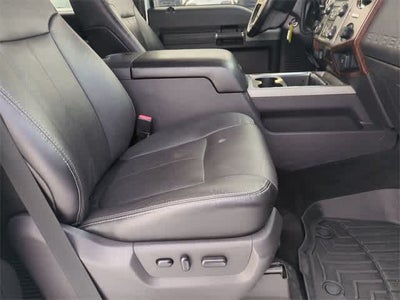 2015 Ford Super Duty F-350 DRW Lariat