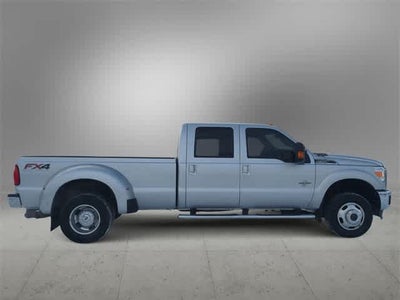 2015 Ford Super Duty F-350 DRW Lariat