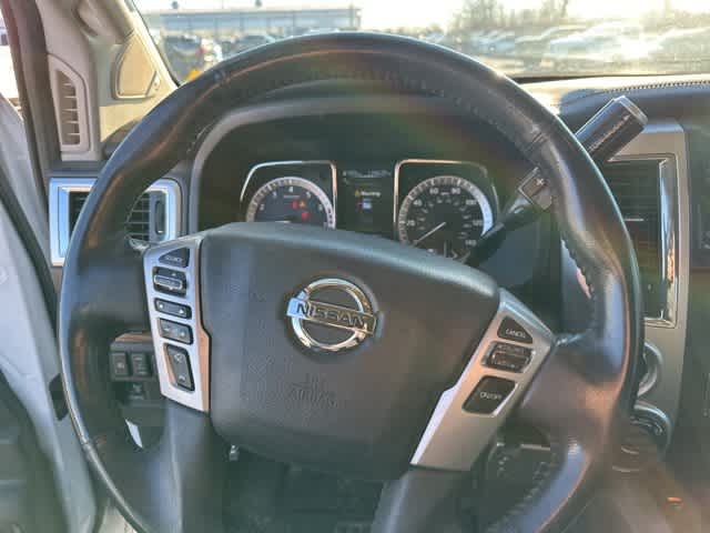 2017 Nissan Titan SL