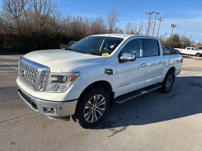 2017 Nissan Titan SL