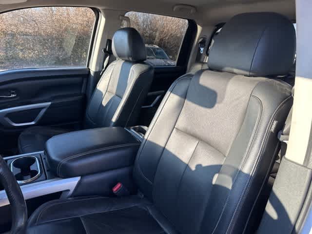 2017 Nissan Titan SL