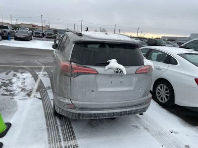 2016 Toyota RAV4 LE