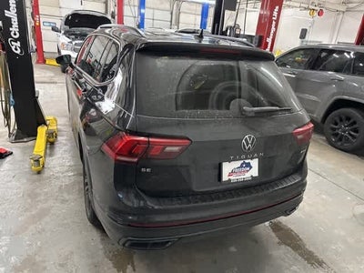 2022 Volkswagen Tiguan SE R-Line Black