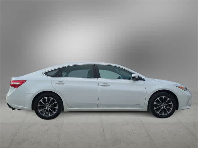 2016 Toyota Avalon Hybrid XLE Premium