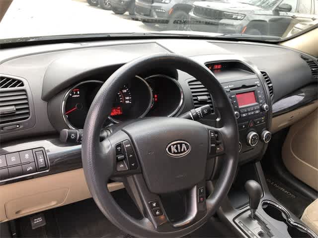 2011 Kia Sorento LX