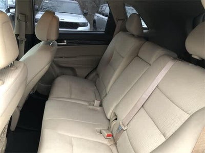 2011 Kia Sorento LX