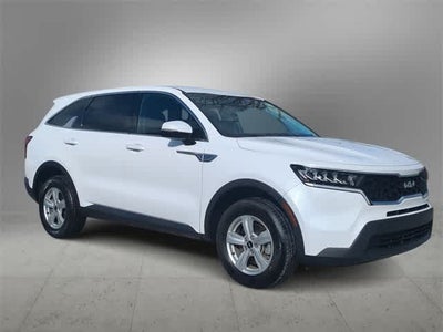 2023 Kia Sorento LX