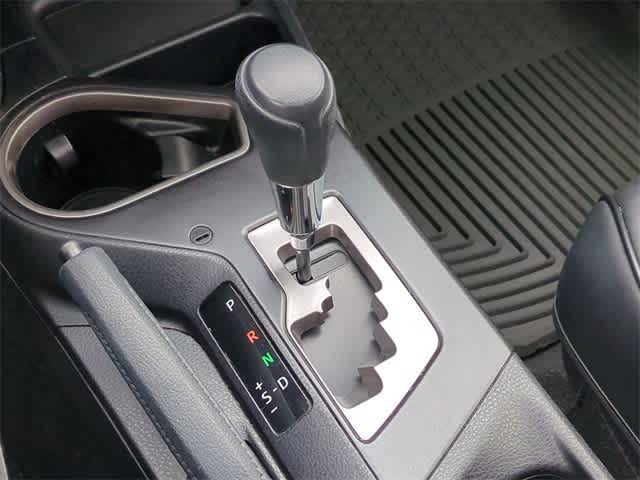 2016 Toyota RAV4 Hybrid XLE