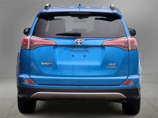 2016 Toyota RAV4 Hybrid XLE