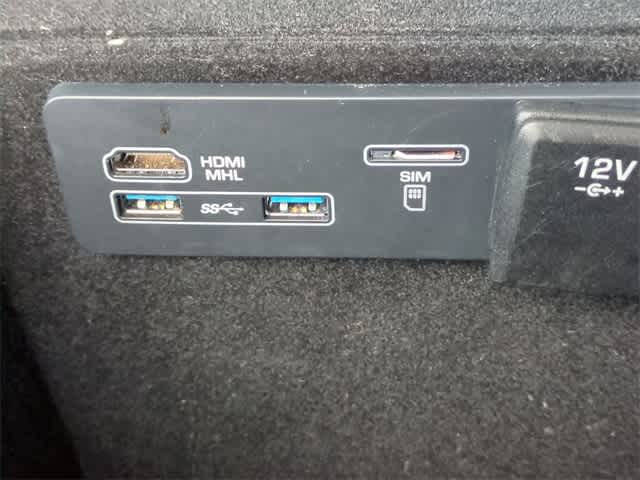 2018 Land Rover Range Rover Velar R-Dynamic SE