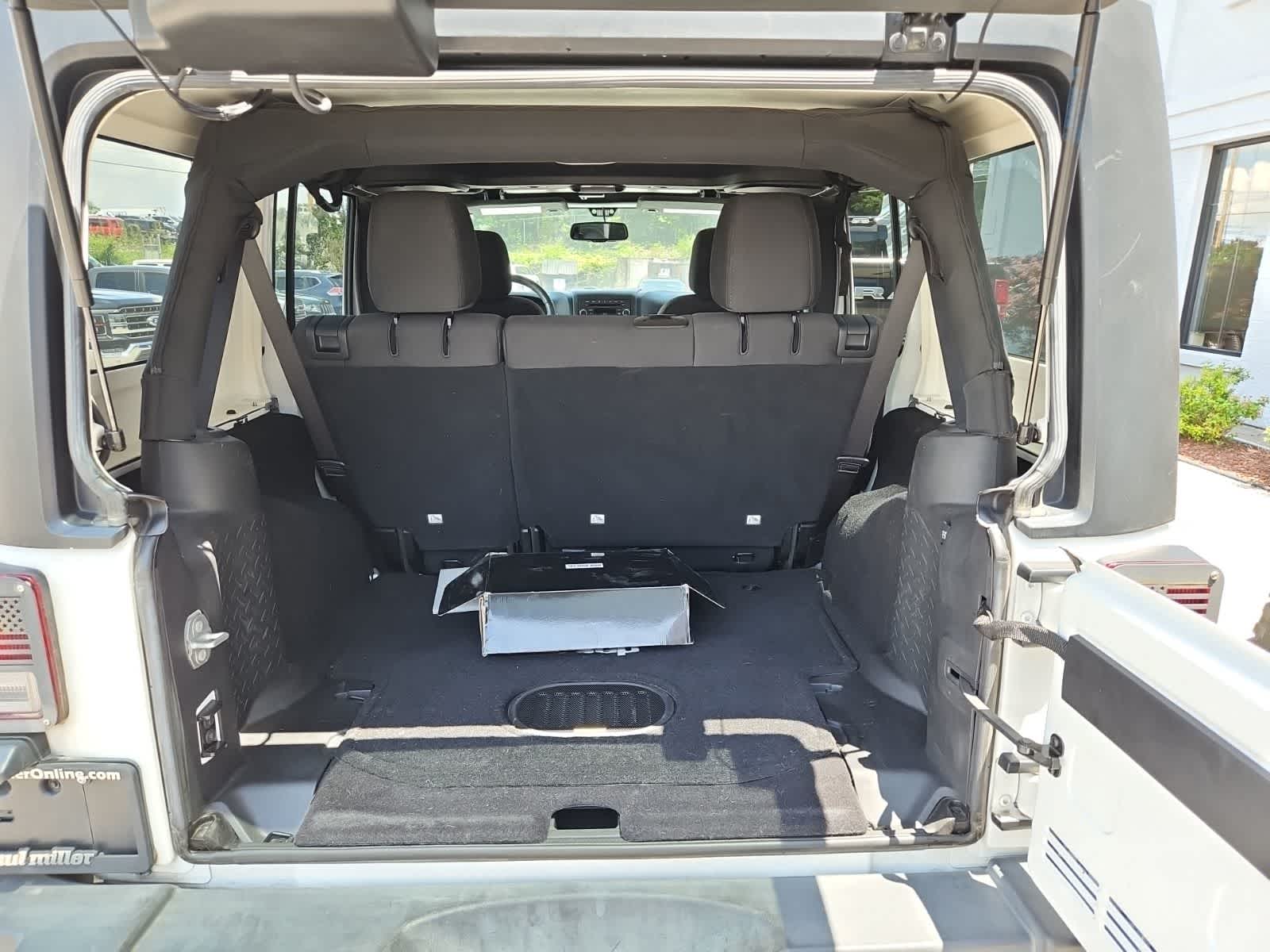 2017 Jeep Wrangler Unlimited Sport