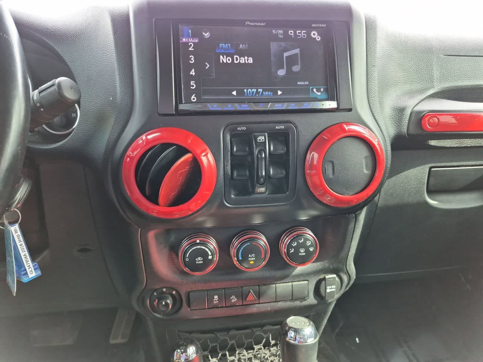 2016 Jeep Wrangler Unlimited Sport