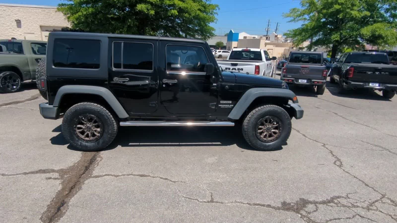 2017 Jeep Wrangler Unlimited Sport