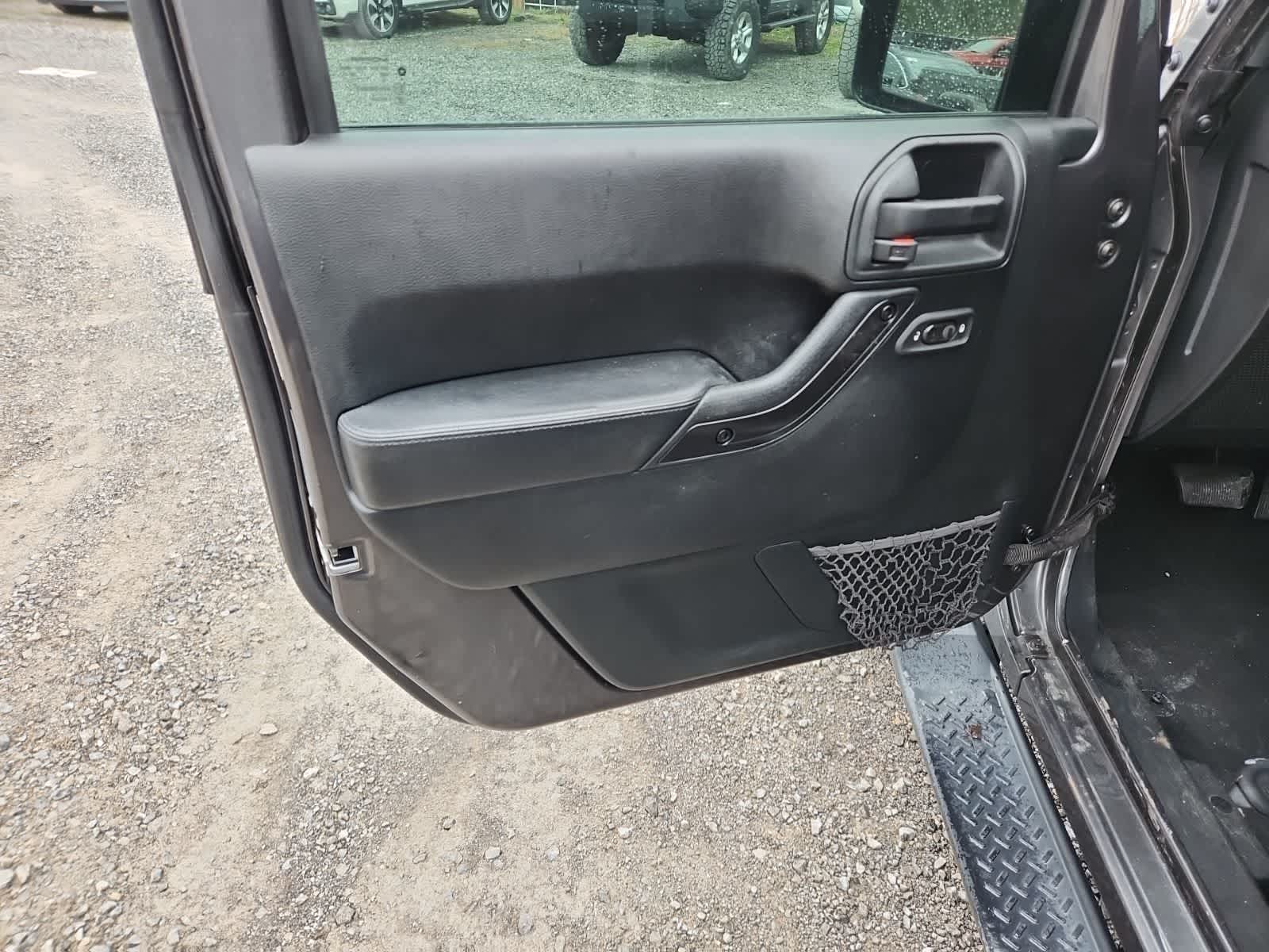 2017 Jeep Wrangler Unlimited Smoky Mountain