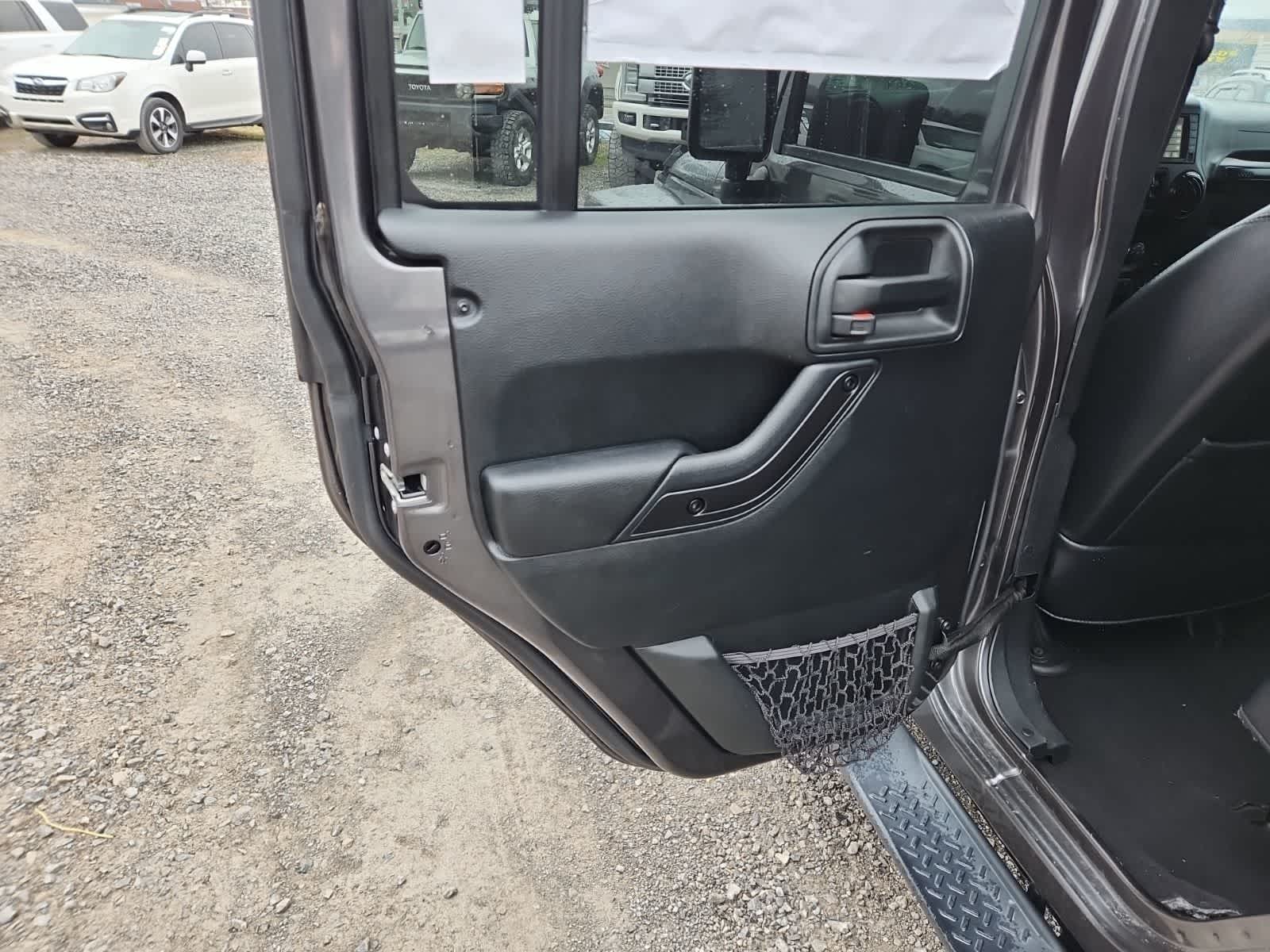 2017 Jeep Wrangler Unlimited Smoky Mountain