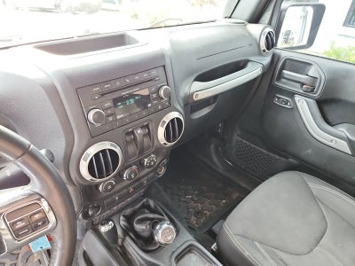 2016 Jeep Wrangler Sahara