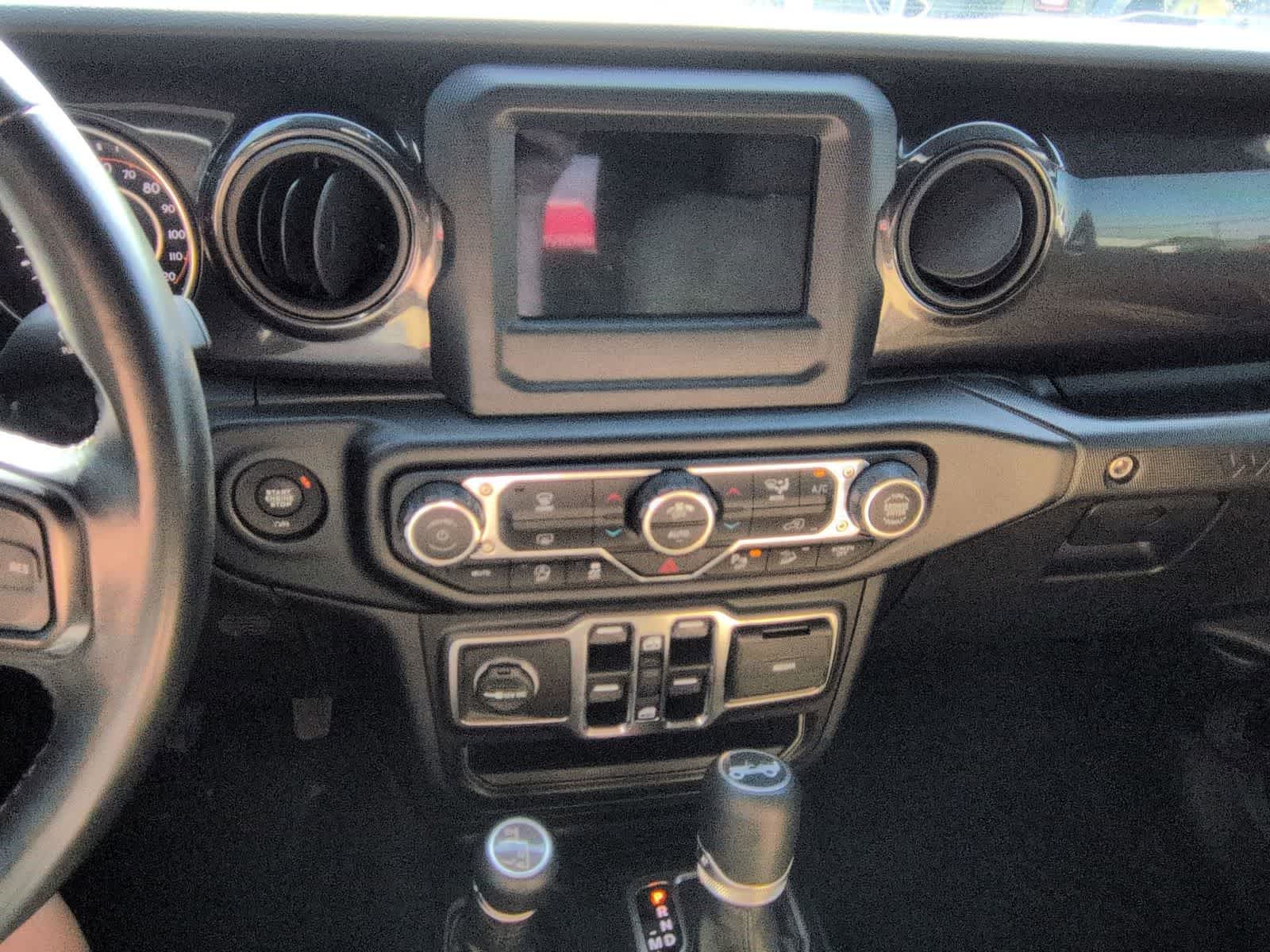 2020 Jeep Wrangler Unlimited Black and Tan
