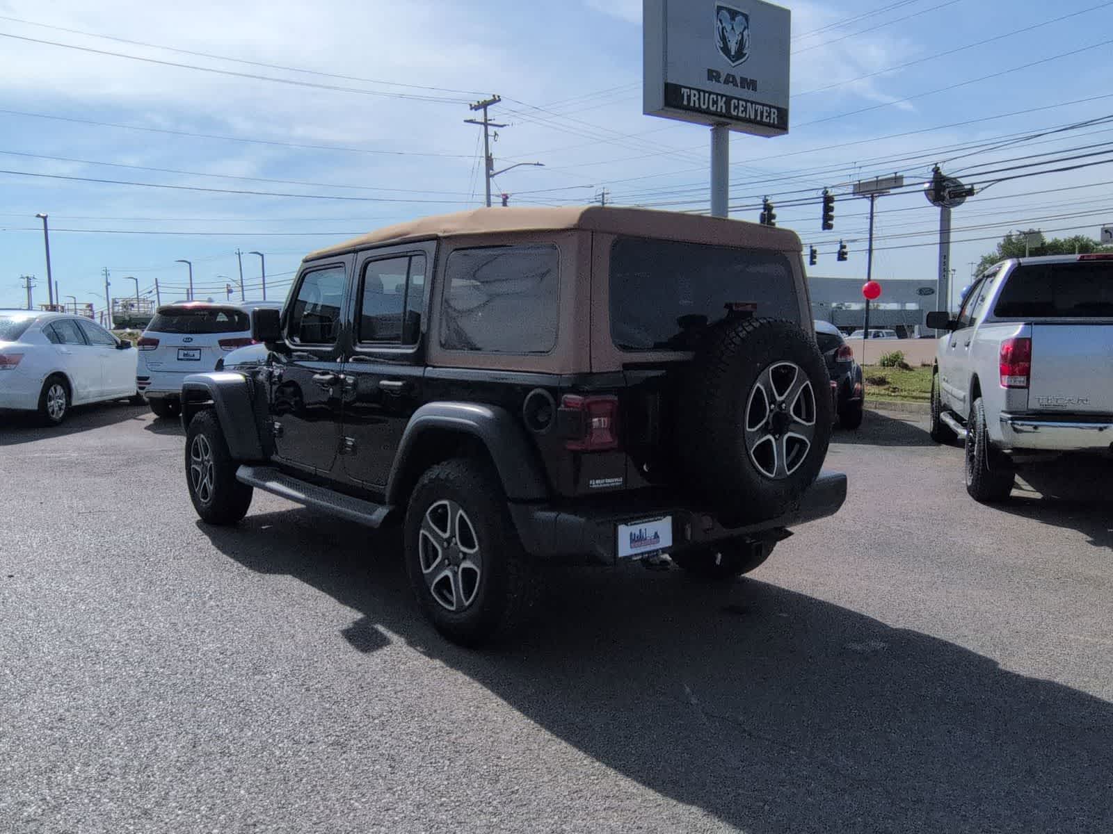 2020 Jeep Wrangler Unlimited Black and Tan