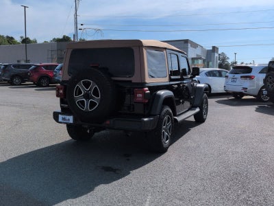 2020 Jeep Wrangler Unlimited Black and Tan
