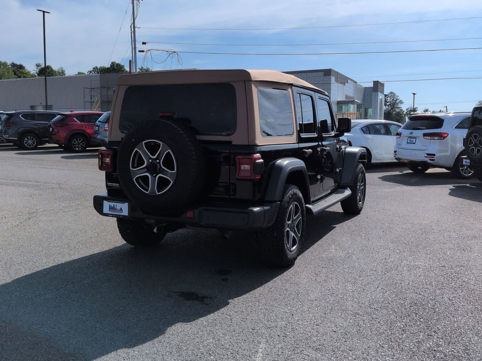 2020 Jeep Wrangler Unlimited Black and Tan