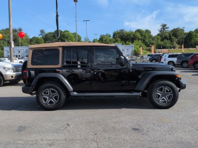 2020 Jeep Wrangler Unlimited Black and Tan
