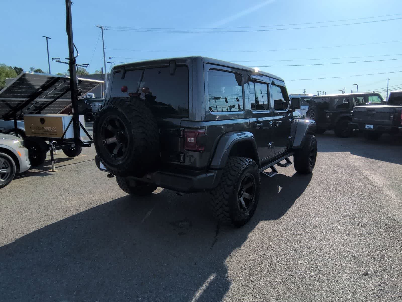 2021 Jeep Wrangler Unlimited Sahara
