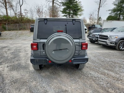 2020 Jeep Wrangler Unlimited Sahara Altitude