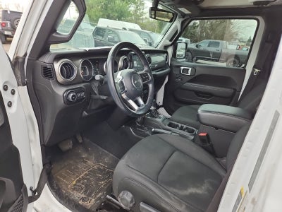 2020 Jeep Wrangler Unlimited Sahara