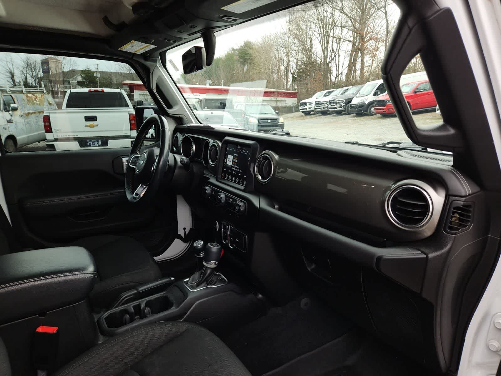 2020 Jeep Wrangler Unlimited Sahara