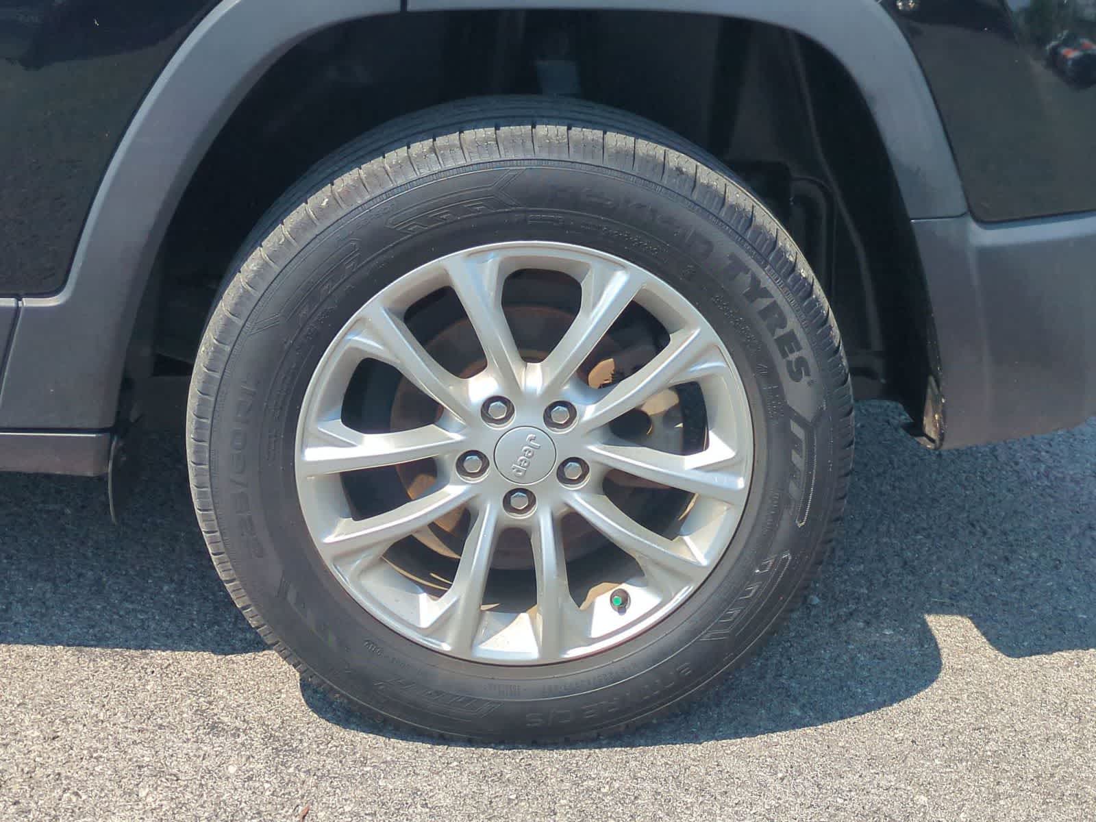 2019 Jeep Cherokee Latitude