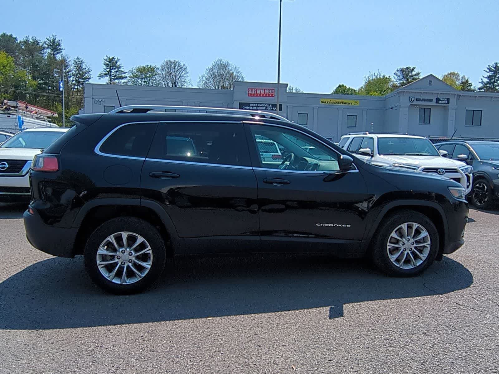 2019 Jeep Cherokee Latitude