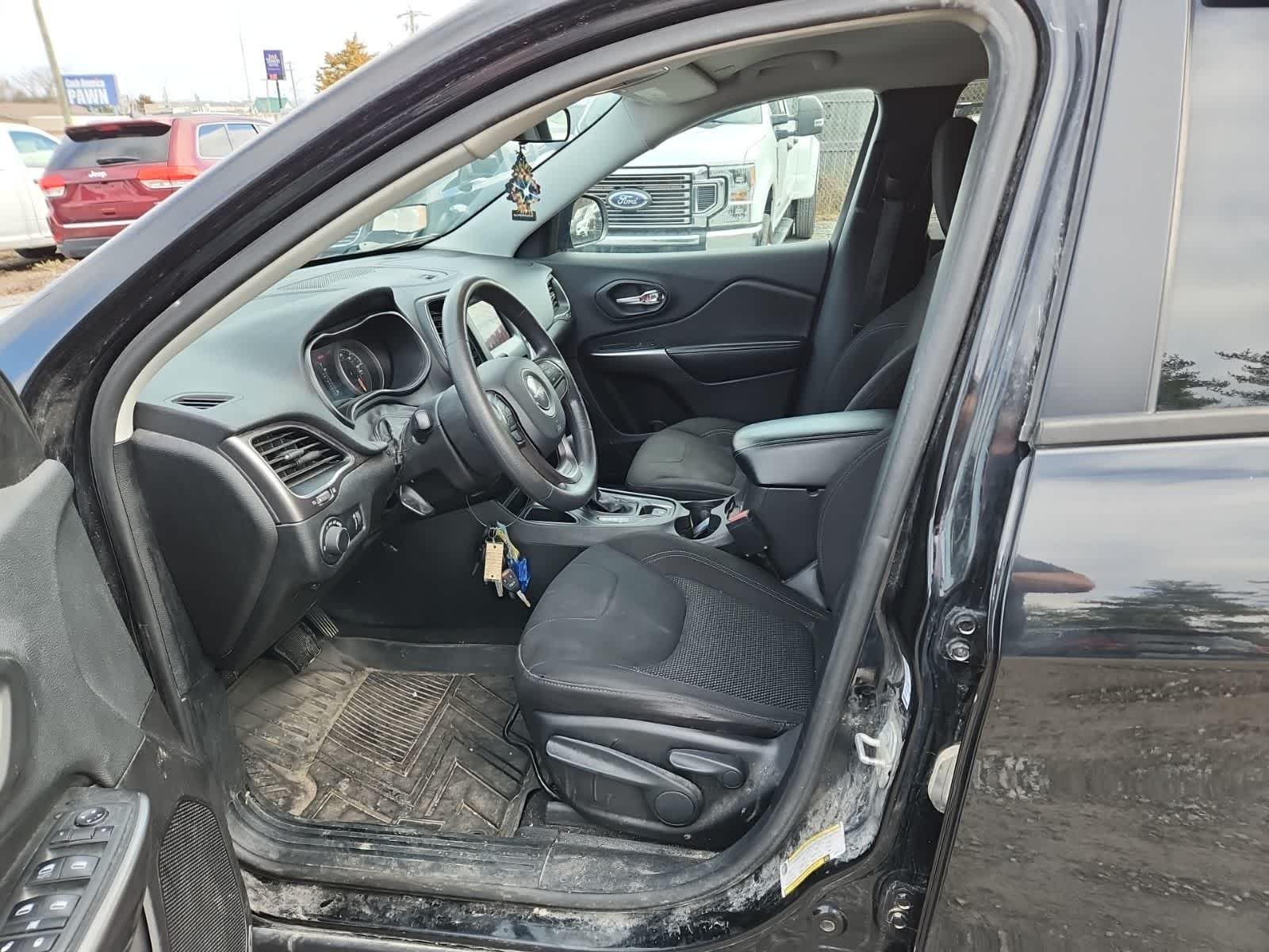 2020 Jeep Cherokee Latitude