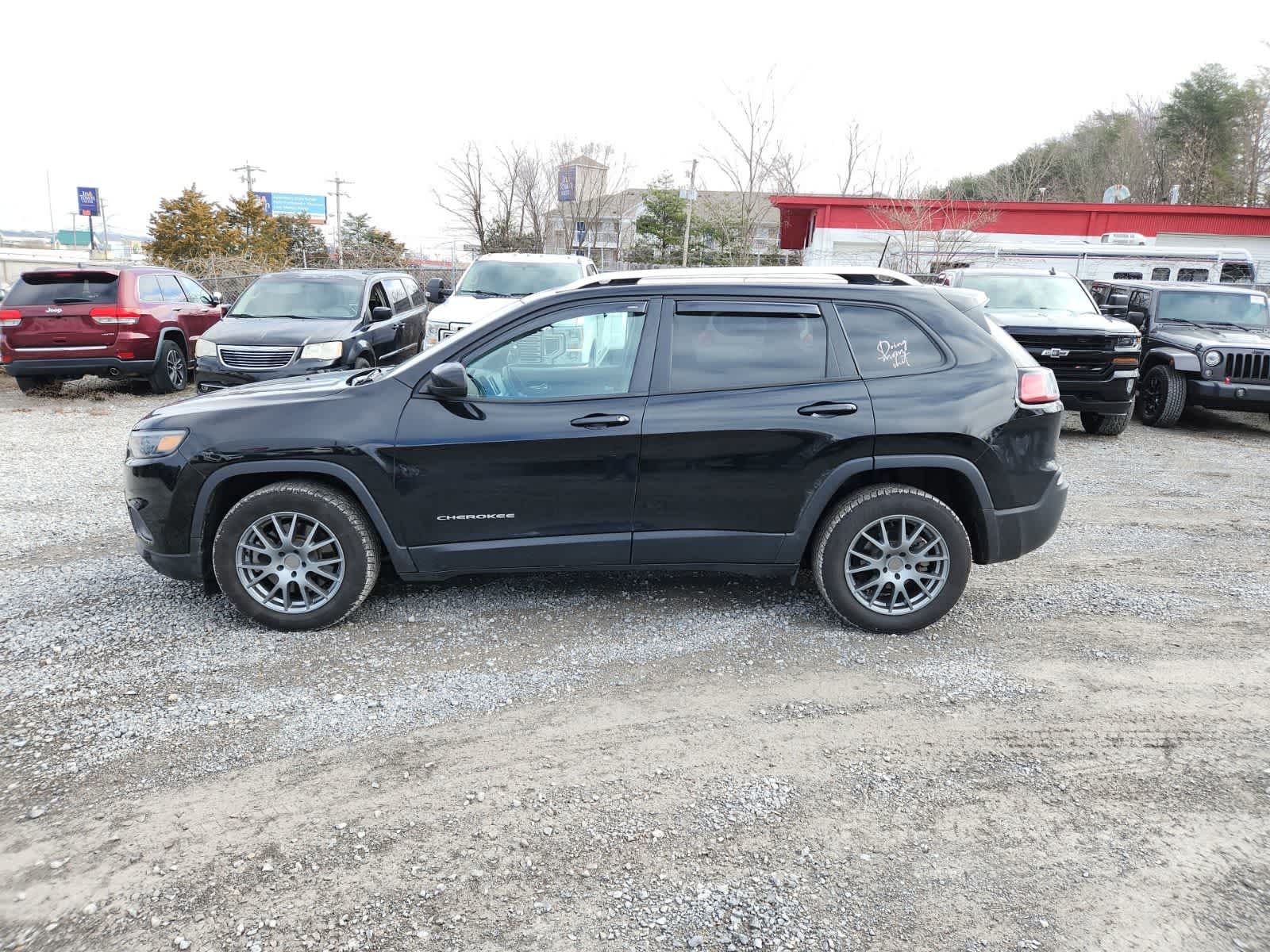 2020 Jeep Cherokee Latitude
