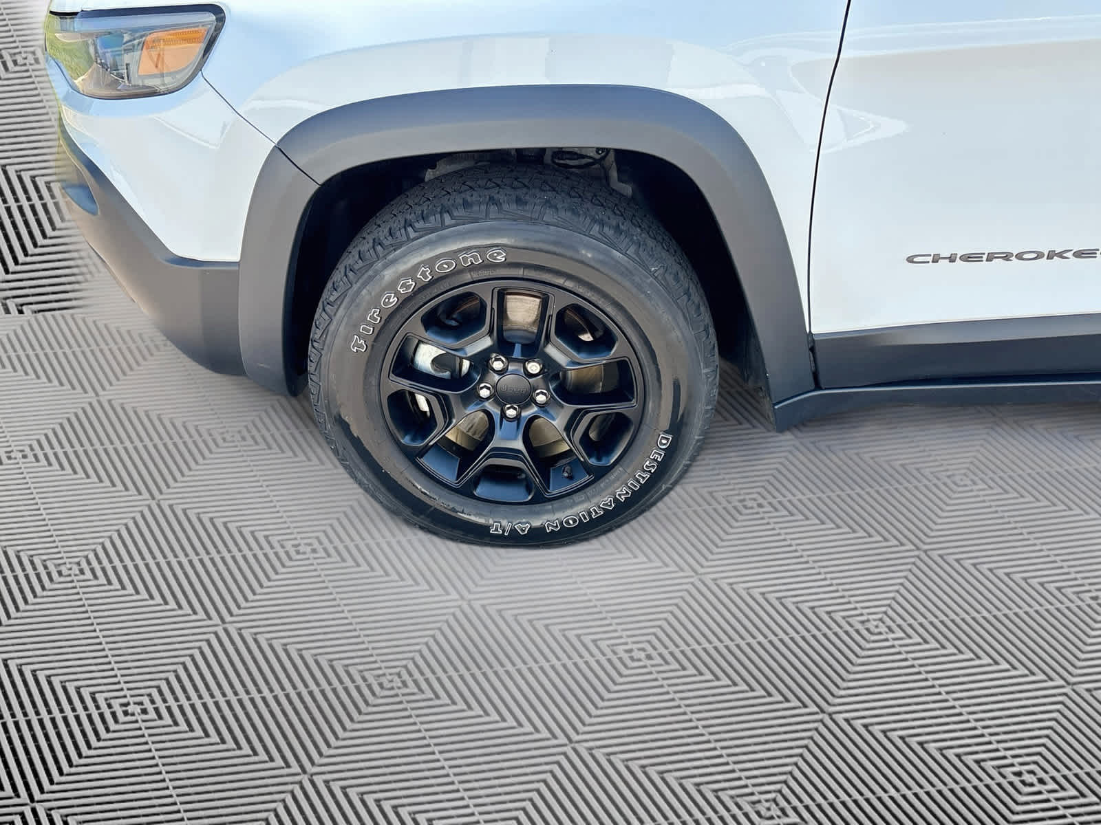 2022 Jeep Cherokee Trailhawk