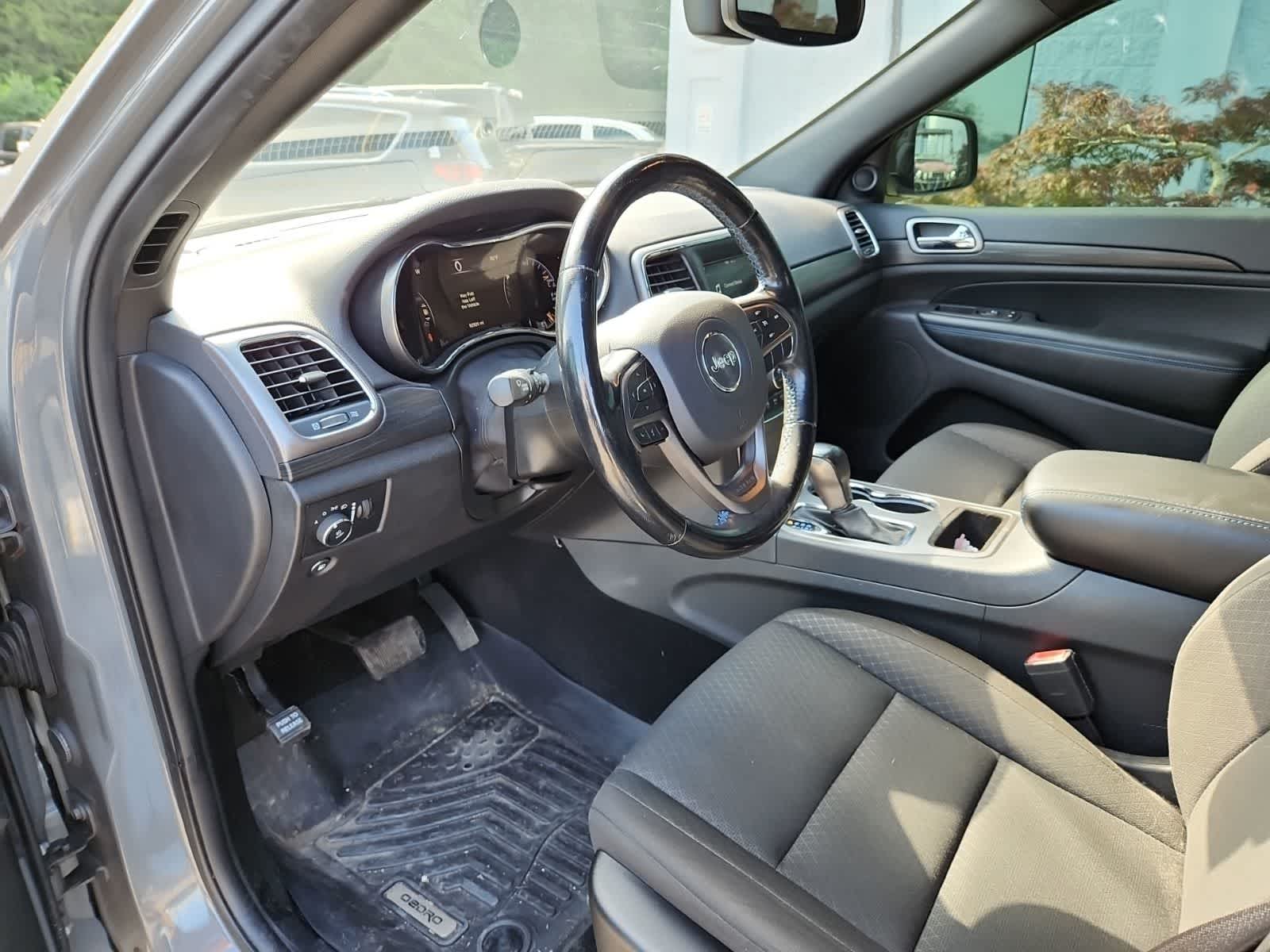 2020 Jeep Grand Cherokee Upland