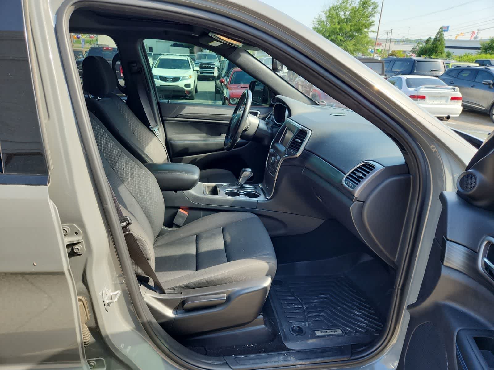 2020 Jeep Grand Cherokee Upland