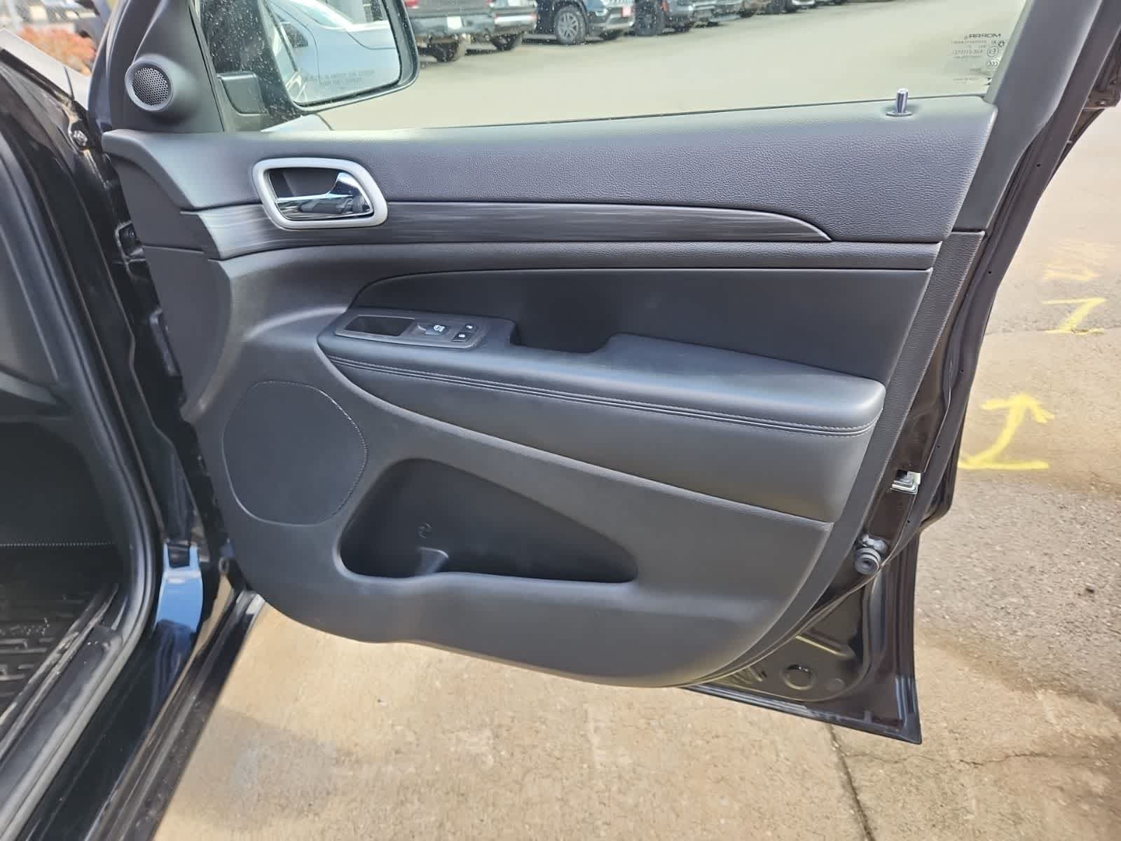 2021 Jeep Grand Cherokee Laredo X