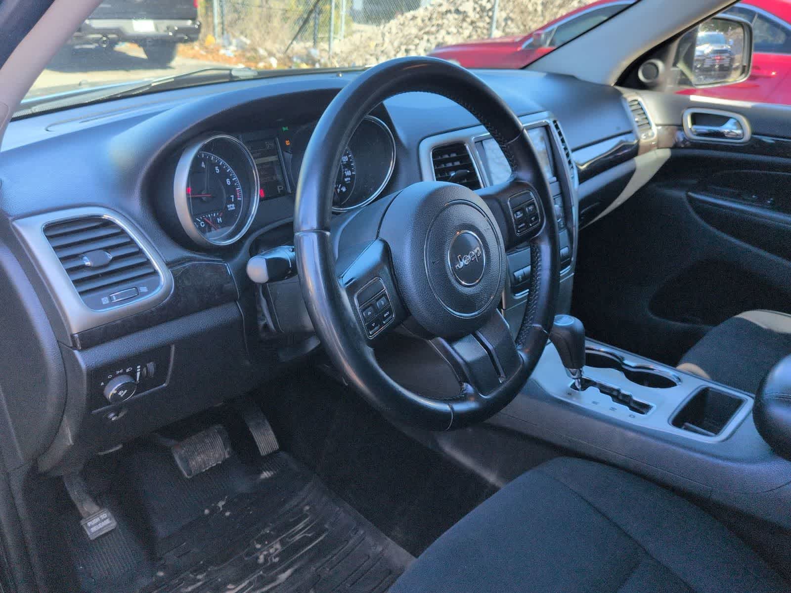 2012 Jeep Grand Cherokee Laredo