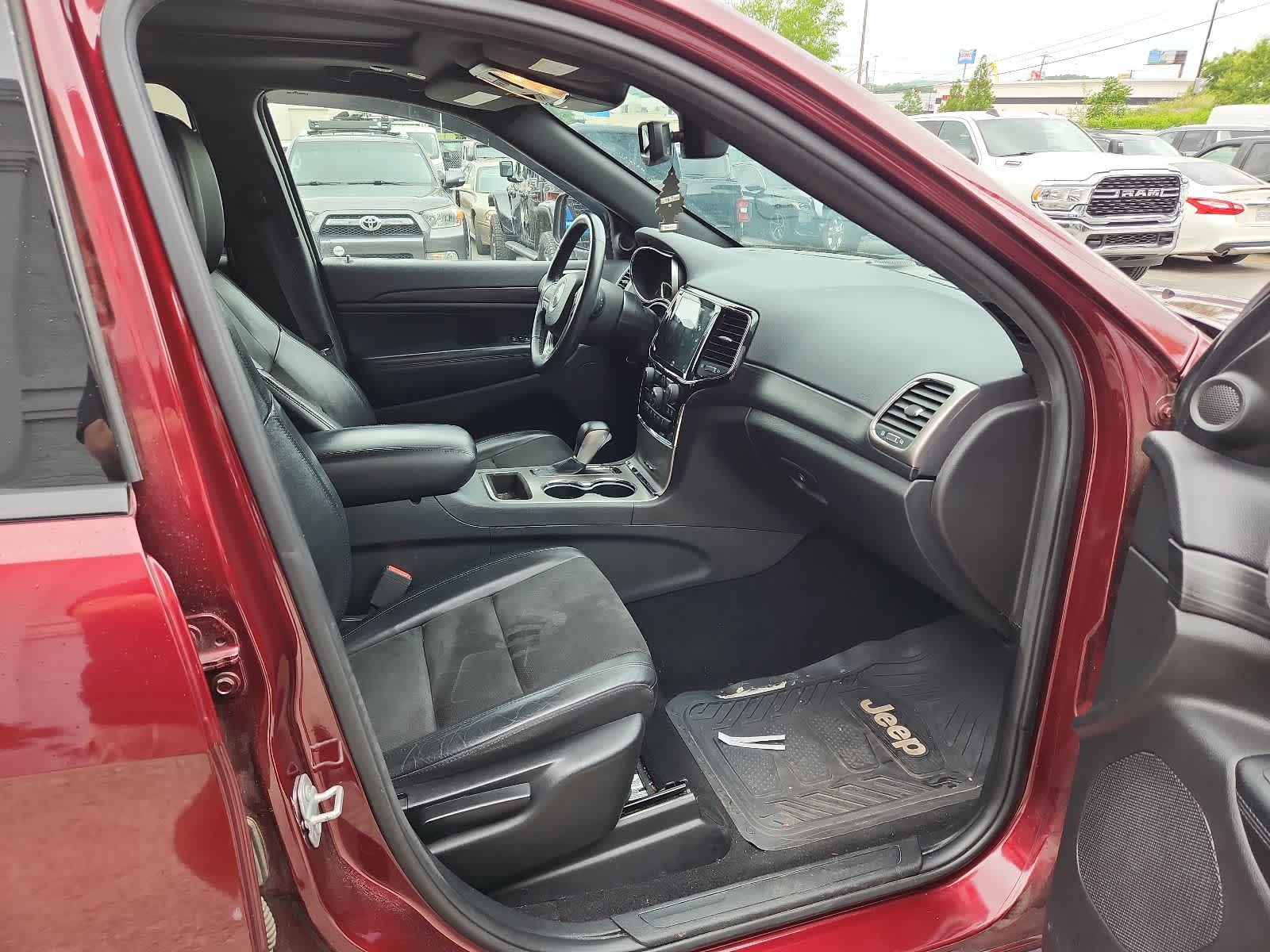 2019 Jeep Grand Cherokee Altitude