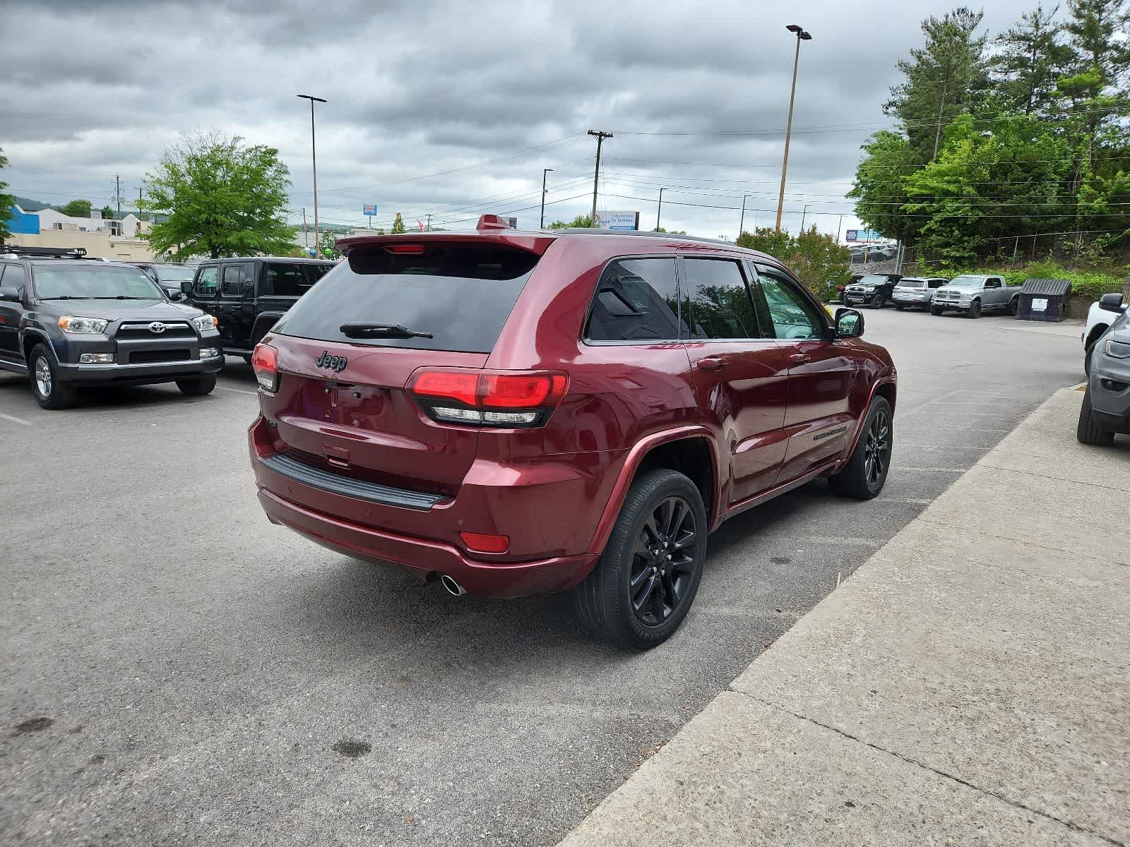 2019 Jeep Grand Cherokee Altitude