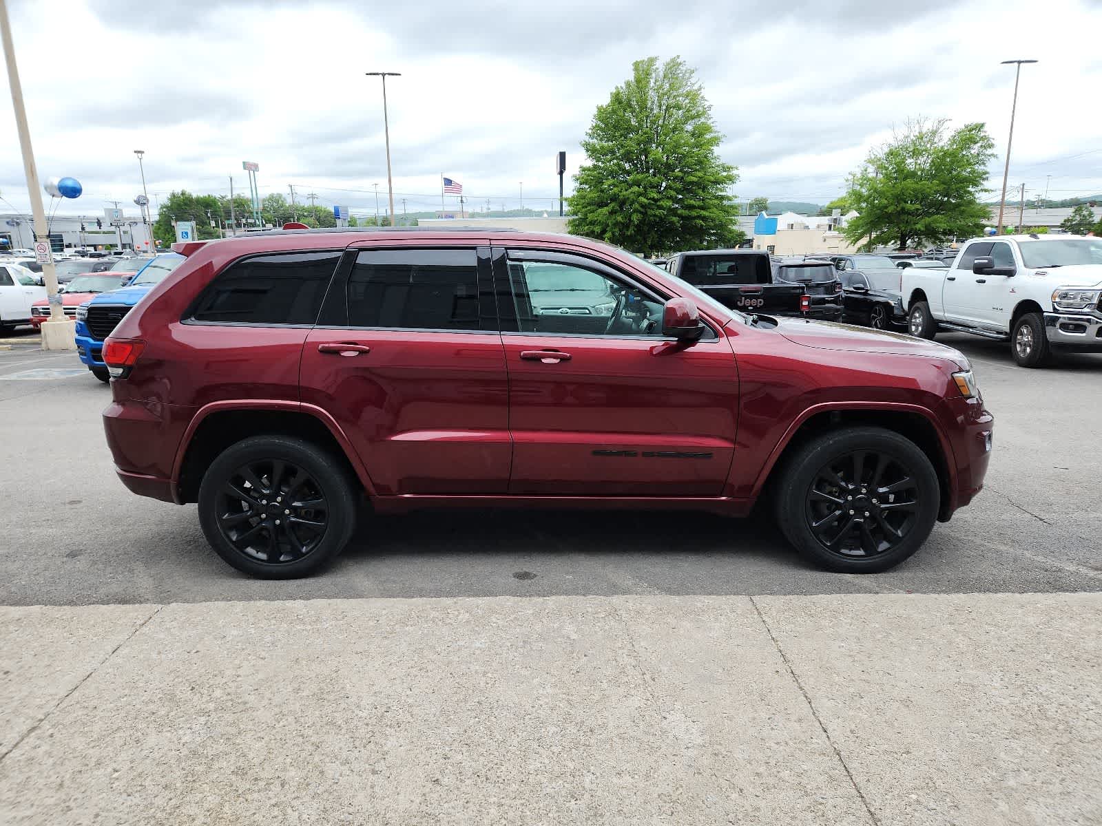 2019 Jeep Grand Cherokee Altitude